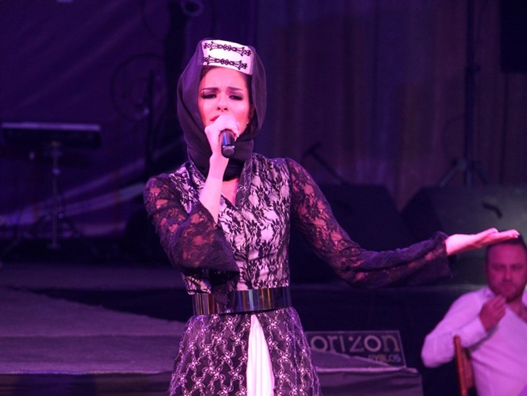Miss LIU 2014